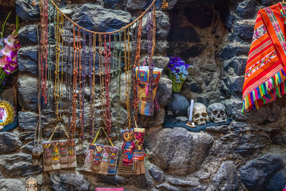 Niches filled with skulls